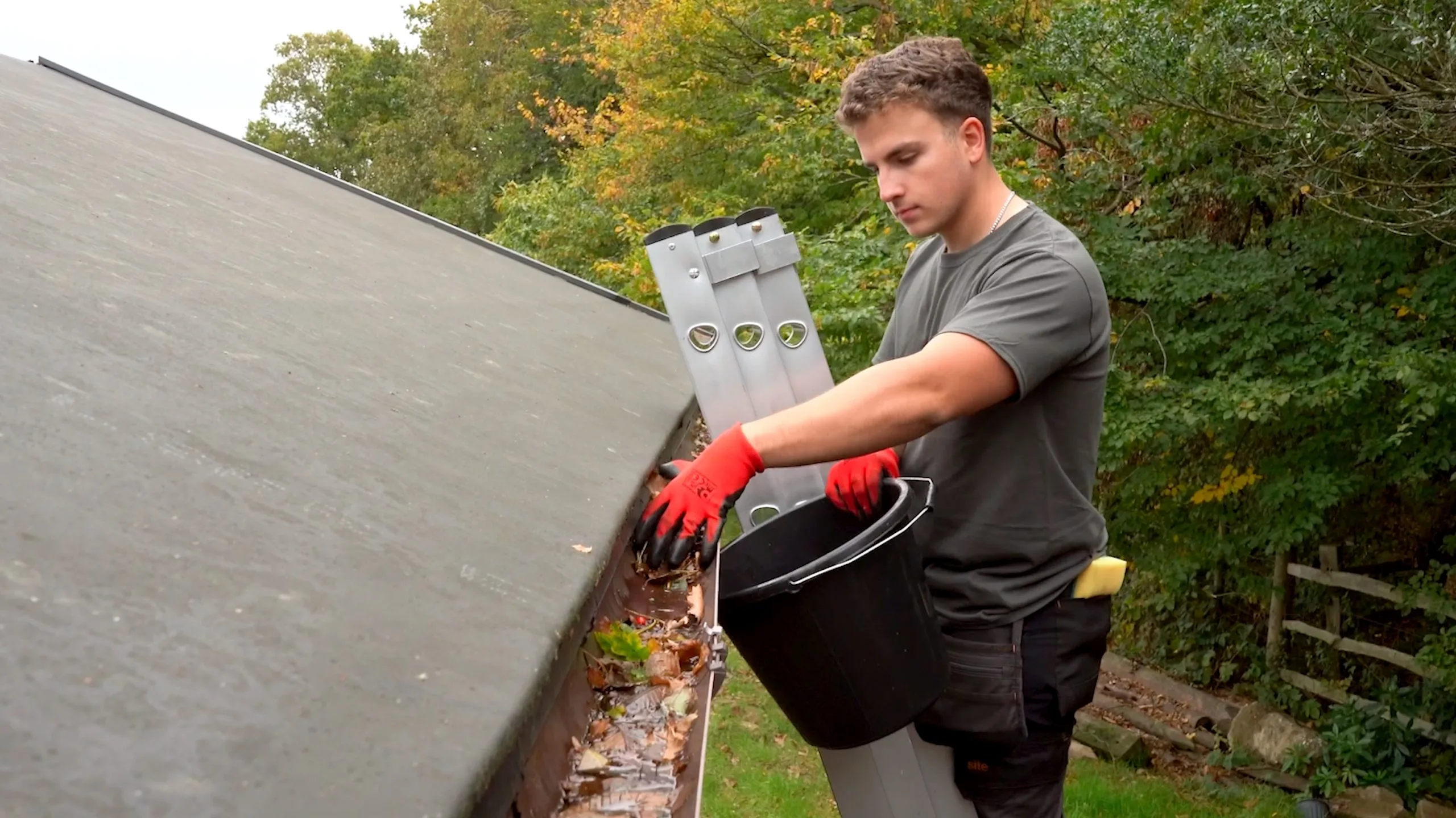 Gutter Cleaning — example 1